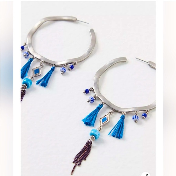 Free People Jewelry - Free People Come Back Baby Hoops